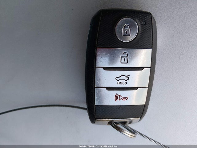 44179454 :رقم المزاد ، 5XXGR4A6XFG419222 vin ، 2015 Kia Optima Sxl Turbo مزاد بيع