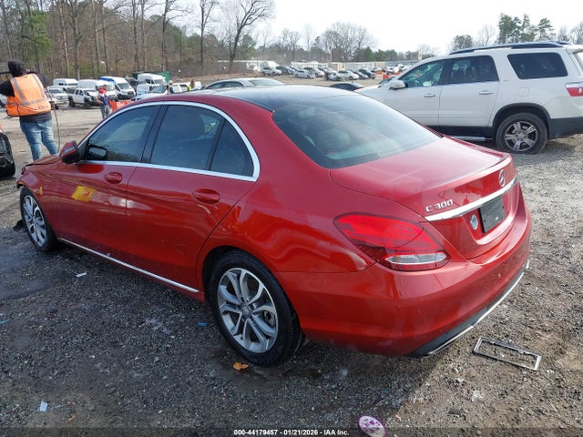 2016 MERCEDES-BENZ C 300 WDDWF4JB9GR145792 Photo 2