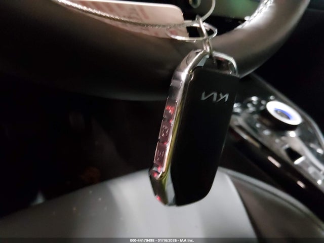 2025 Kia Niro Plug-in Hybrid Ex მანქანა იყიდება აუქციონზე, vin: KNDCS3LFXS5252627, აუქციონის ნომერი: 44179498