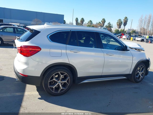 WBXHT3C30J3H33320 BMW X1 Xdrive28i