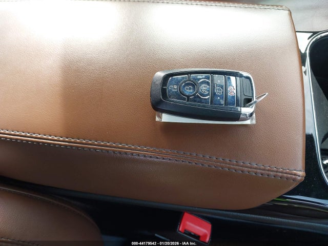 2021 LINCOLN NAUTILUS 2LMPJ8K93MBL18365 Photo 10