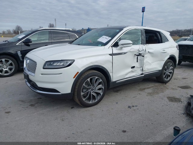 2021 LINCOLN NAUTILUS 2LMPJ8K93MBL18365 Photo 1