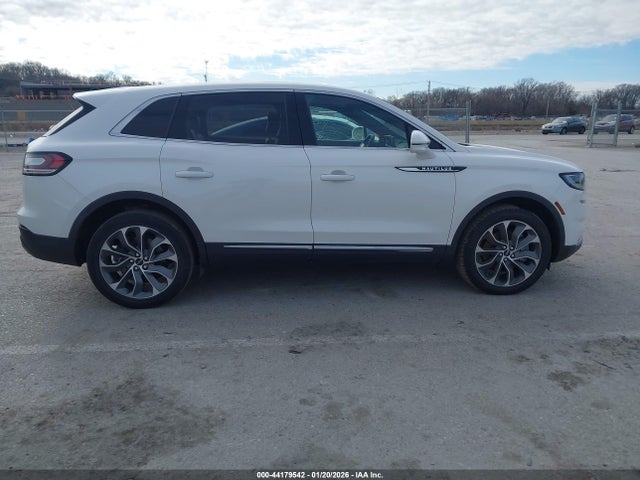 2021 LINCOLN NAUTILUS 2LMPJ8K93MBL18365 Photo 3