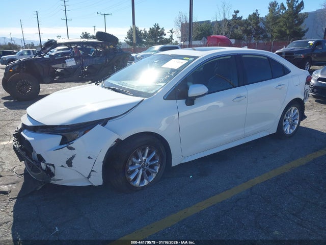 Toyota Corolla Xle 2022 JTDFPMAE3N3009675 Image 2
