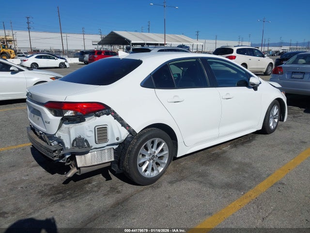 Toyota Corolla Xle 2022 JTDFPMAE3N3009675 Image 4
