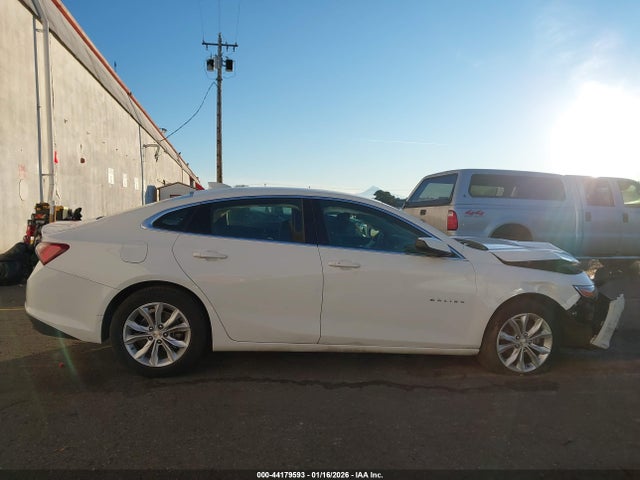 1G1ZD5ST9NF153196 Chevrolet Malibu Fwd Lt
