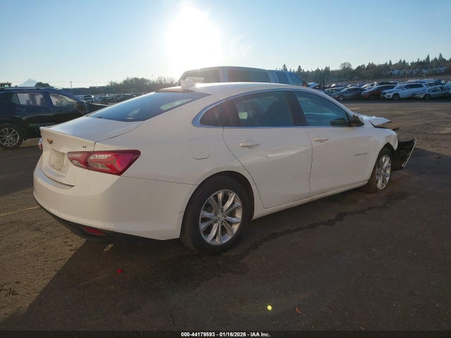 1G1ZD5ST9NF153196 Chevrolet Malibu Fwd Lt