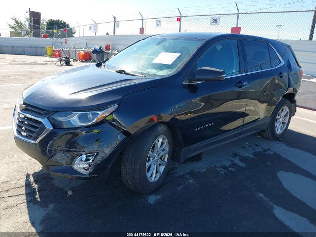 Chevrolet EQUINOX LT 2018 2GNAXJEV6J6273700 Image 2