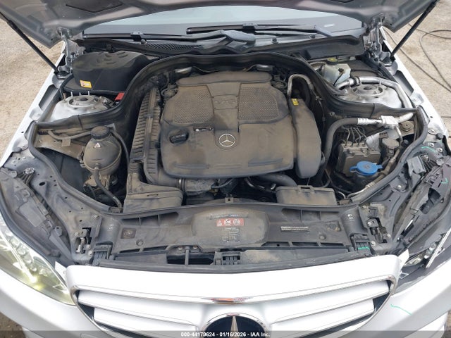 2014 Mercedes-benz E 350 4matic მანქანა იყიდება აუქციონზე, vin: WDDHF8JB4EB064141, აუქციონის ნომერი: 44179624