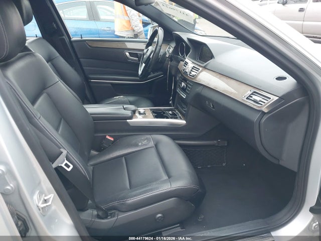 2014 Mercedes-benz E 350 4matic მანქანა იყიდება აუქციონზე, vin: WDDHF8JB4EB064141, აუქციონის ნომერი: 44179624
