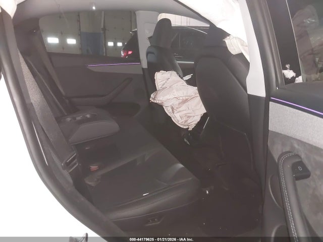 2026 TESLA MODEL Y 7SAYGDEE0TA488690 Photo 7