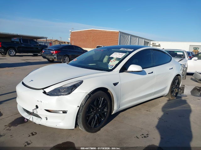 Aukcja sprzedaży 2021 Tesla Model 3 Long Range Dual Motor All-wheel Drive, vin: 5YJ3E1EB7MF062713, numer aukcji: 44179656