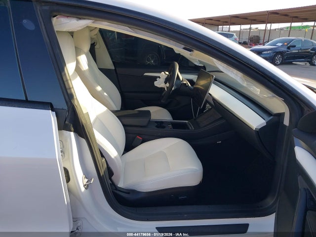 Aukcja sprzedaży 2021 Tesla Model 3 Long Range Dual Motor All-wheel Drive, vin: 5YJ3E1EB7MF062713, numer aukcji: 44179656