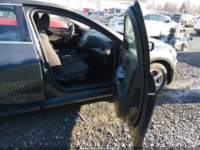 1G1ZB5ST5HF209614 Chevrolet MALIBU LS