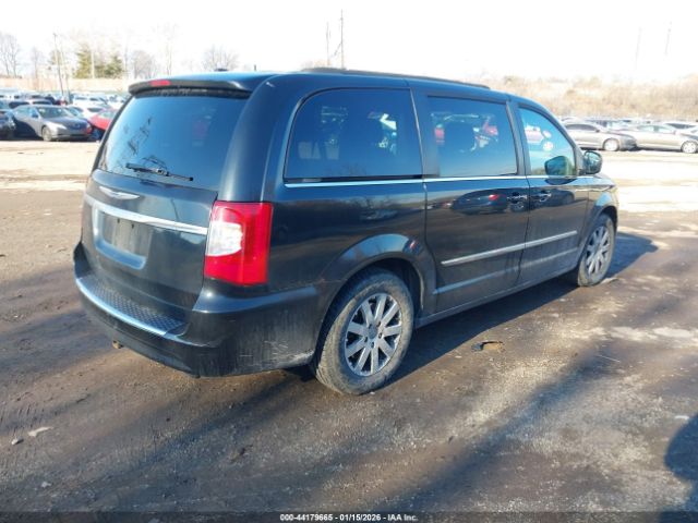 2016 CHRYSLER TOWN & COUNTRY 2C4RC1BG8GR199457 Photo 3