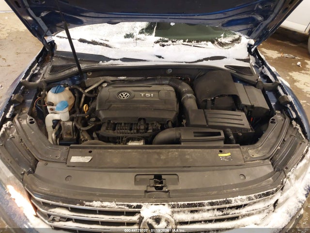 44179707 :رقم المزاد ، 1VWAT7A32GC014890 vin ، 2016 Volkswagen Passat 1.8t S مزاد بيع