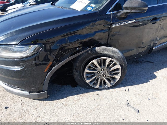 44179728 :رقم المزاد ، 2LMPJ6J90NBL01739 vin ، 2022 Lincoln Nautilus Standard مزاد بيع