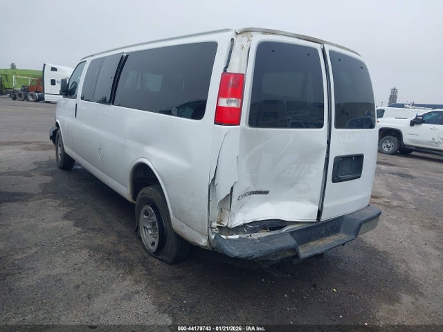 1GAZGNFG1K1369833 Chevrolet Express 3500 Ls