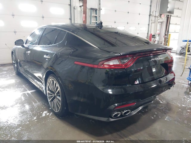 2018 KIA STINGER KNAE25LA0J6014199 Photo 2