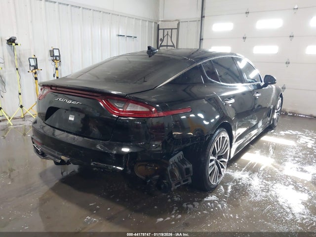 2018 KIA STINGER KNAE25LA0J6014199 Photo 3