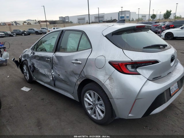 JTND4MBE6T3254977 Toyota COROLLA SE