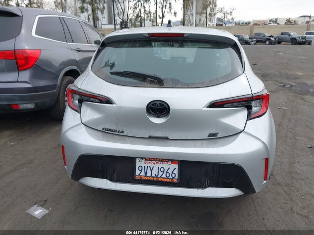 JTND4MBE6T3254977 Toyota COROLLA SE