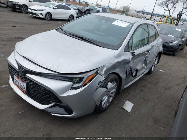 JTND4MBE6T3254977 Toyota COROLLA SE