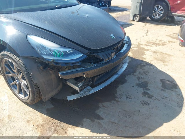Продаж на аукціоні авто 2019 Tesla Model 3, vin: 5YJ3E1EA3KF410267, номер лоту: 44179775