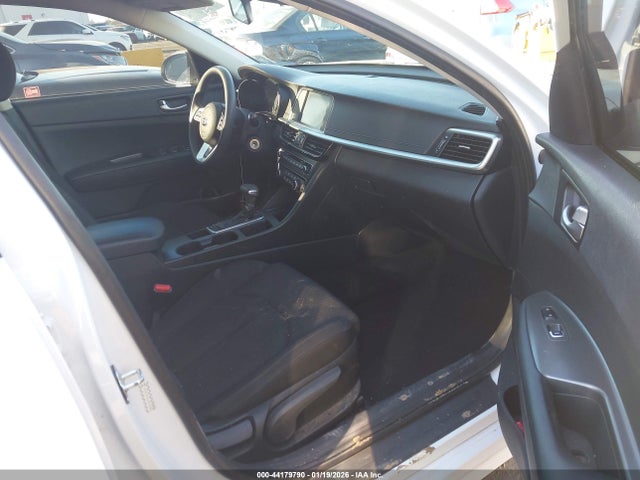 5XXGT4L31LG411753 KIA Optima Lx