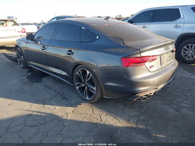 2022 AUDI S5 SPORTBACK WAUC4CF53NA022434 Photo 2