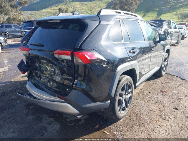 2T3J1RFV4NW275110 Toyota Rav4 Adventure
