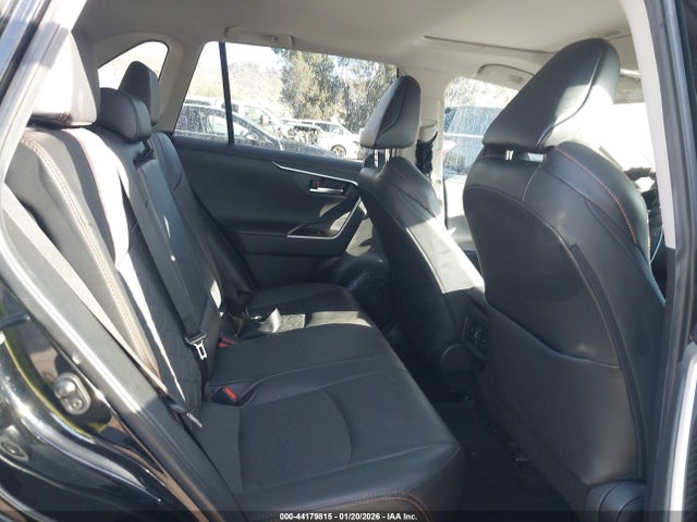 2T3J1RFV4NW275110 Toyota Rav4 Adventure