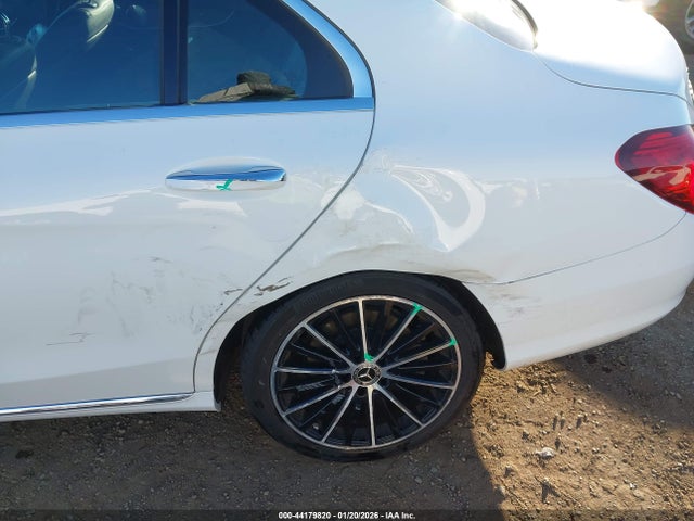 W1KWF8DB2LR572616 Mercedes-Benz C 300