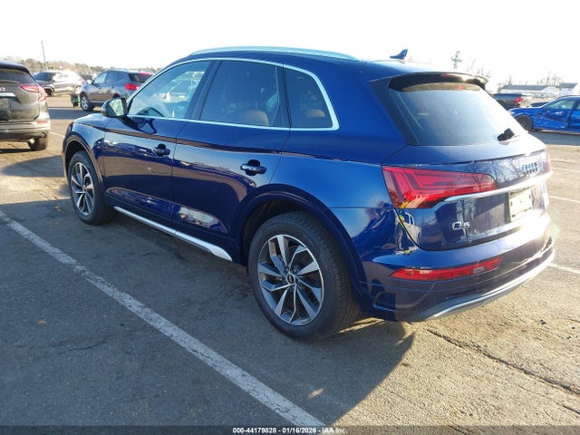 2021 AUDI Q5 WA1BAAFY4M2085731 Photo 2