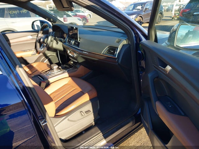 2021 AUDI Q5 WA1BAAFY4M2085731 Photo 4