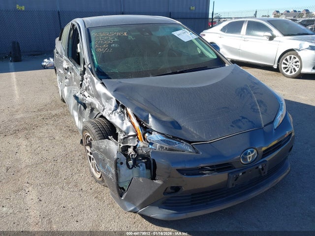 JTDKAMFU6M3153168 Toyota Prius L Eco