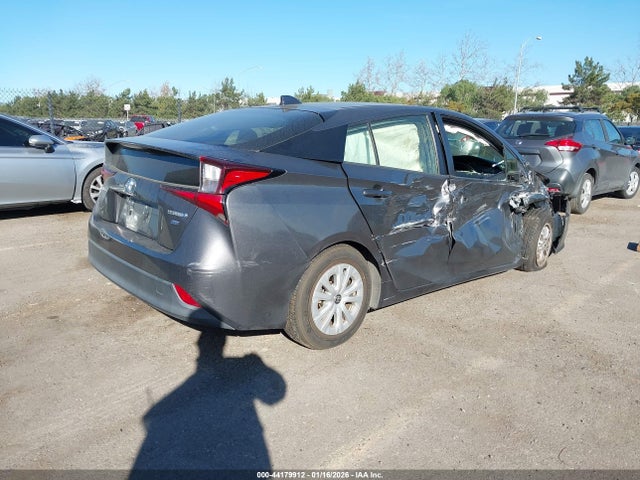 JTDKAMFU6M3153168 Toyota Prius L Eco