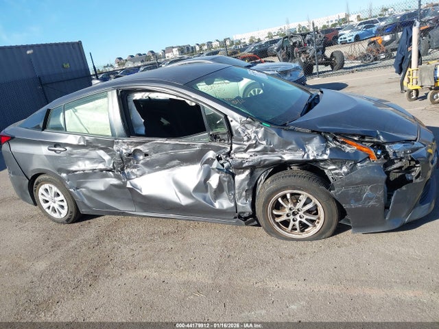 JTDKAMFU6M3153168 Toyota Prius L Eco
