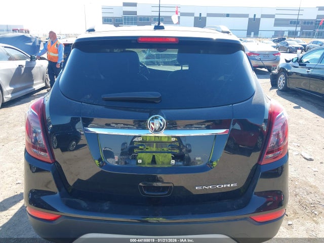 44180019 :رقم المزاد ، KL4CJASM7NB538006 vin ، 2022 Buick Encore Fwd Preferred مزاد بيع