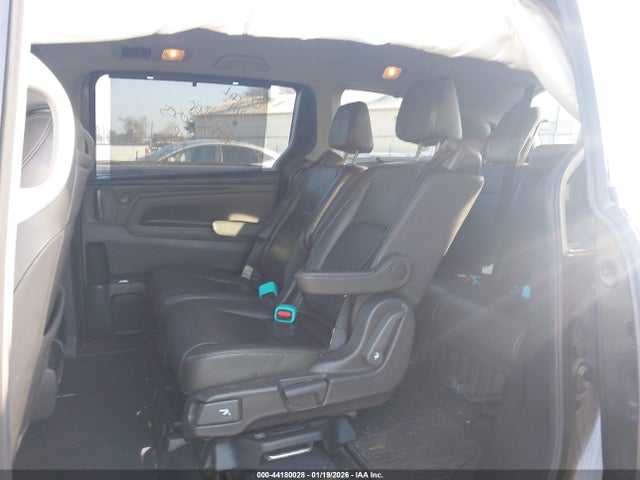 5FNRL6H8XMB003653 Honda Odyssey Touring