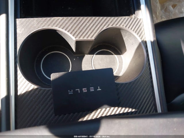 Auction sale of the 2021 Tesla Model Y Performance Dual Motor All-wheel Drive, vin: 5YJYGDEF8MF197557, lot number: 44180041
