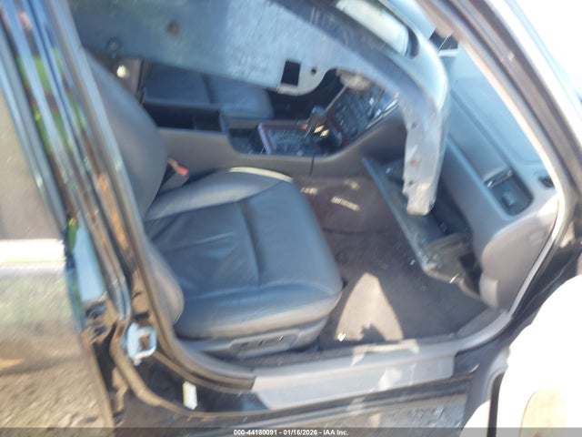 2002 ACURA RL JH4KA96662C004561 Photo 4