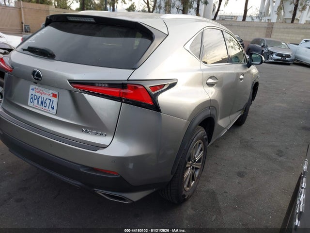 JTJYARBZ4K2141948 Lexus NX 300