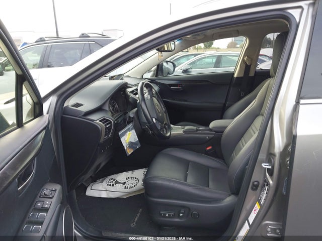 JTJYARBZ4K2141948 Lexus NX 300