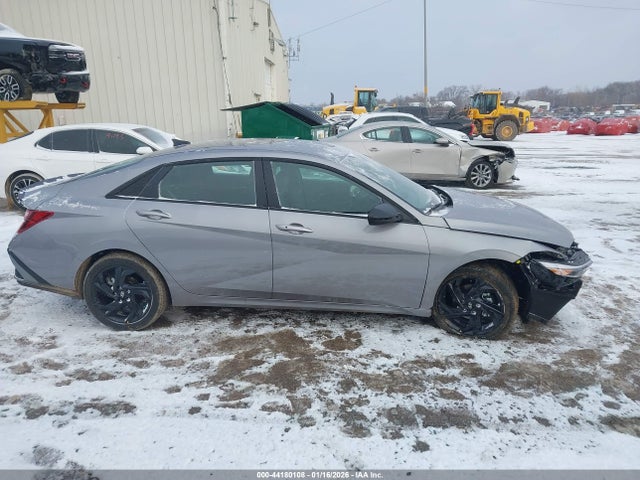 44180108 :رقم المزاد ، KMHLM4DG5TU110549 vin ، 2026 Hyundai Elantra Sel Sport مزاد بيع