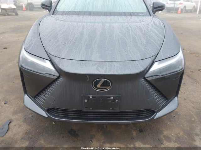 2023 LEXUS RZ 450E JTJAAAAB8PA010977 Photo 5