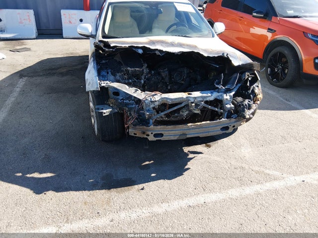 2012 JAGUAR XF SAJWA0FB8CLS25030 Photo 5