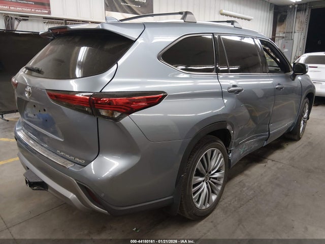 5TDKDRBHXPS009025 Toyota Highlander Platinum