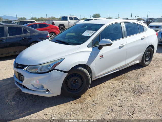 1G1BC5SM5H7223983 Chevrolet Cruze Ls Auto