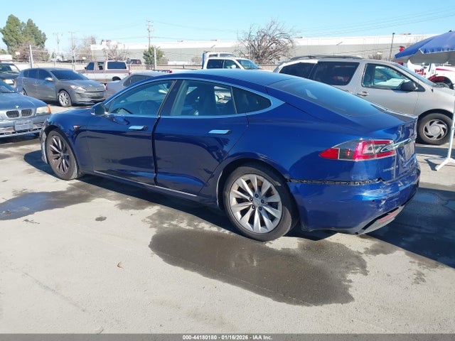 2017 TESLA MODEL S 5YJSA1E16HF186413 Photo 2